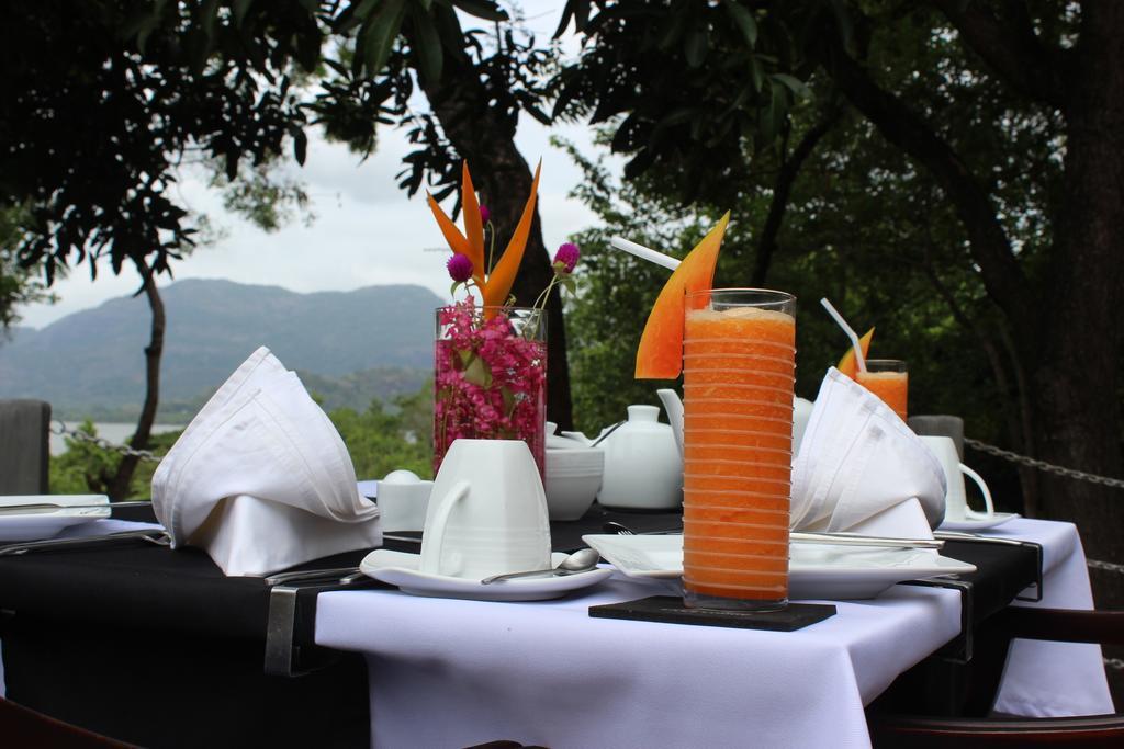 Lake Lodge Boutique Hotel Dambulla Dış mekan fotoğraf